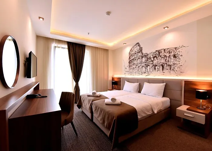 Hotel Lazaro